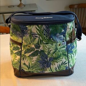 Tommy Bahama Leafy Print Duffel/Cooler Bag - Green and Blue